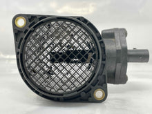 Load image into Gallery viewer, Mass Air Flow Sensor Meter MAF Volvo S60 XC60 2012 12 - NW5729
