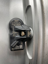 Load image into Gallery viewer, WHEEL RIM X1 2012-2015 17x7-1/2 ALLOY - NW341633