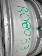 Load image into Gallery viewer, WHEEL RIM X1 2012-2015 17x7-1/2 ALLOY - NW341634
