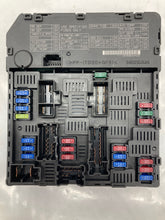 Load image into Gallery viewer, BODY CONTROL MODULE COMPUTER Nissan Rogue 10 11 12 13 14 15 - NW340936
