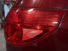 Load image into Gallery viewer, OUTER TAIL LIGHT LAMP Toyota Sienna 06 07 08 09 10 Right - NW341955