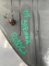 Load image into Gallery viewer, OUTER TAIL LIGHT LAMP Toyota Sienna 06 07 08 09 10 Left - NW341956