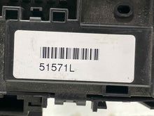 Load image into Gallery viewer, Fuse Box Lincoln Navigator 2016 - NW283177