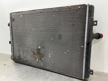 Load image into Gallery viewer, RADIATOR A3 Eos Golf Passat 2006 06 2007 07 2008 08 09 - NW343598