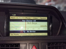 Load image into Gallery viewer, INFO-GPS SCREEN Mercedes-Benz E350 E550 E63 2010 10 2011 11 - NW344307