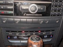 Load image into Gallery viewer, FRONT TEMPERATURE CONTROLS E300 E350 E400 E550 E63 2010-2013 - NW344274