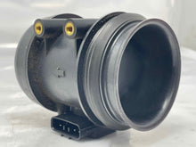 Load image into Gallery viewer, Mass Air Flow Sensor Meter MAF Vanden Pl XJ8 XJR XK8 XKR 00-03 - NW5177