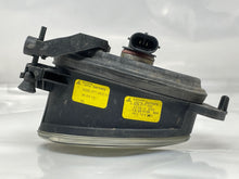 Load image into Gallery viewer, FOG LAMP LIGHT E350 E550 C230 C250 C300 C350 06-12 Bumper Mounted Right - NW346001