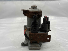 Load image into Gallery viewer, TRANSFER CASE ACTUATOR MOTOR Touareg 04 05 06 07 08 09 10 - NW177263