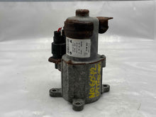 Load image into Gallery viewer, TRANSFER CASE ACTUATOR MOTOR Touareg 04 05 06 07 08 09 10 - NW177263