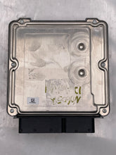 Load image into Gallery viewer, ECU ECM COMPUTER Audi A4 A5 2012 12 - NW58742