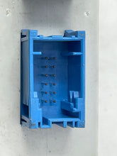 Load image into Gallery viewer, PARK ASSIST CONTROL MODULE COMPUTER Range Rover 03 04 05 - NW37062