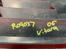 Load image into Gallery viewer, Grille Suzuki Vitara 2005 - NW351420