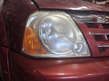 Load image into Gallery viewer, HEADLIGHT LAMP ASSEMBLY Suzuki Vitara Vitara XL-7 04 05 06 Right - NW351443