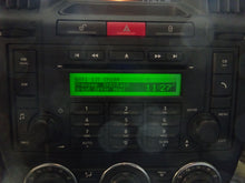 Load image into Gallery viewer, RADIO RECEIVER Land Rover LR2 2008 08 2009 09 2010 10 2011 11 2012 12 - NW139360