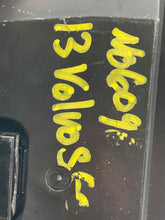 Load image into Gallery viewer, RADIO CONTROL Volvo C70 S60 S80 V70 XC60 XC70 2011 11 2012 12 2013 13 - NW140374