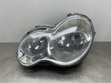 Load image into Gallery viewer, HEADLIGHT LAMP ASSEMBLY C230 C240 C280 C320 C350 C55 05-07 Left - NW385465