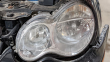 Load image into Gallery viewer, HEADLIGHT LAMP ASSEMBLY C230 C240 C280 C320 C350 C55 05-07 Left - NW385465