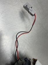Load image into Gallery viewer, FOG LAMP LIGHT Subaru Tribeca 06 07 08 09 10 11 12 13 14 Left - NW384198