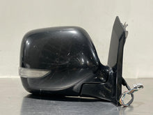 Load image into Gallery viewer, SIDE VIEW DOOR MIRROR Subaru Tribeca 08 09 10 11 12 13 14 Right - NW382473