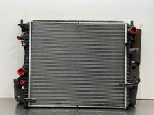 Load image into Gallery viewer, RADIATOR Jaguar Vanden Pl XF XFR XJ XJL XJR 10 11 12 13 14 15 - NW387285