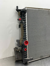 Load image into Gallery viewer, RADIATOR Jaguar Vanden Pl XF XFR XJ XJL XJR 10 11 12 13 14 15 - NW387285