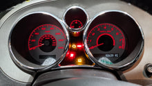 Load image into Gallery viewer, Speedometer Cluster Pontiac Solstice 2006 - NW388823