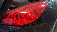 Load image into Gallery viewer, Tail Lamp Light Pontiac Solstice 2006 - NW389544
