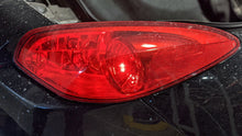 Load image into Gallery viewer, Tail Lamp Light Pontiac Solstice 2006 - NW389544