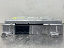 Load image into Gallery viewer, BODY CONTROL MODULE BCM COMPUTER Vanden Pl XJ8 XJ8L XJR 05-07 - NW381516