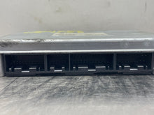 Load image into Gallery viewer, BODY CONTROL MODULE BCM COMPUTER Vanden Pl XJ8 XJ8L XJR 05-07 - NW381516