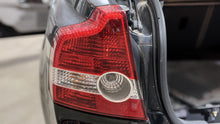 Load image into Gallery viewer, TAIL LIGHT LAMP ASSEMBLY Volvo S40 V40 04 05 06 07 Left - NW389716