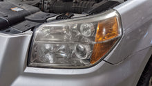 Load image into Gallery viewer, HEADLIGHT LAMP ASSEMBLY Honda Pilot 2006 06 2007 07 2008 08 Left - NW385447