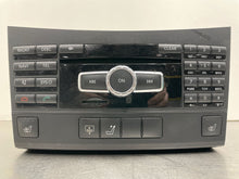 Load image into Gallery viewer, RADIO Mercedes-Benz E300 E350 E400 E550 E63 2013 13 - NW387614