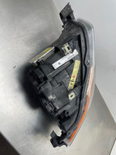 Load image into Gallery viewer, HEADLIGHT LAMP ASSEMBLY 323i 325ci 325i 328i 330ci 330i 330xi 06-08 Left - NW385407