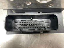 Load image into Gallery viewer, ABS PUMP BMW 330xi 325xi 2006 06 - NW380048