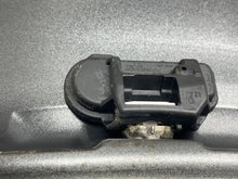 Load image into Gallery viewer, WHEEL RIM Gl350 Gl450 Gl550 GL63 AMG 13-16 20x8-1/2 - NW390830