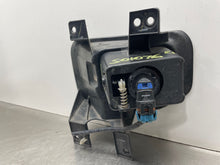 Load image into Gallery viewer, FOG LAMP LIGHT F150 Pickup 15 16 17 18 19 20 Bumper Mounted Right - NW384156