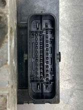 Load image into Gallery viewer, ABS ANTI-LOCK BRAKE PUMP Sonata 2011 11 2012 12 2013 13 - NW380071