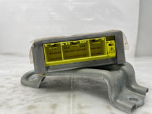 Load image into Gallery viewer, AIR BAGC OMPUTER Celica 2000 00 2001 01 02 03 04 05 - NW38177