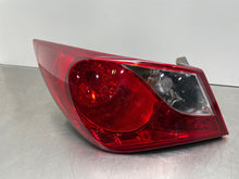 Load image into Gallery viewer, OUTER TAIL LIGHT LAMP Hyundai Sonata 11 12 13 14 Left - NW389622