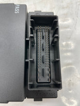 Load image into Gallery viewer, BODY CONTROL MODULE Saab 9-3 2007 07 2008 08 2009 09 10 - NW37383