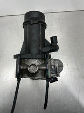 Load image into Gallery viewer, THROTTLE BODY Mercedes B200 2006 06 2007 07 2008 08 2009 09 2010 10 2011 11 - NW389480
