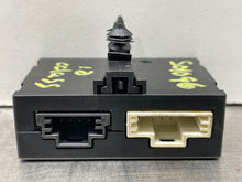Load image into Gallery viewer, REAR VIEW CAMERA MODULE COMPUTER E350 G63 CL550 CL600 CL63 E550 06-15 - NW381550
