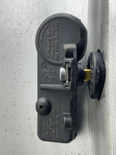 Load image into Gallery viewer, WHEEL RIM Enclave 2008-2012 19x7-1/2 19x7-1/2, 6 lug, 132mm - NW390496