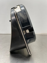 Load image into Gallery viewer, SPEEDOMETER CLUSTER Silverado 2500 Pickup Silverado 3500 03-04 - NW388807