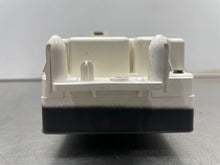 Load image into Gallery viewer, REAR TEMPERATURE CONTROLS Silverado 1500 Pickup Silverado 2500 03-04 - NW385264