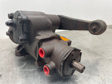 Load image into Gallery viewer, Steering Gear Rack SILVERADO 3500 PICKUP 2004 - NW389037