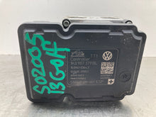 Load image into Gallery viewer, ABS ANTI-LOCK BRAKE PUMP Golf Golf GTI Jetta Passat 13 14 - NW380106