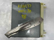 Load image into Gallery viewer, ECU ECM COMPUTER Volvo S70 V70 C70 S80 1998 98 - NW63186